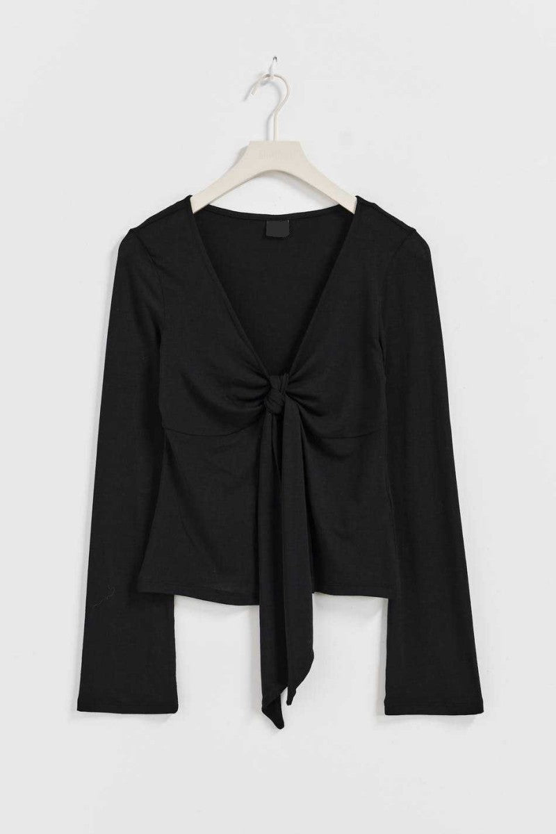 BLACK TIE TOP
