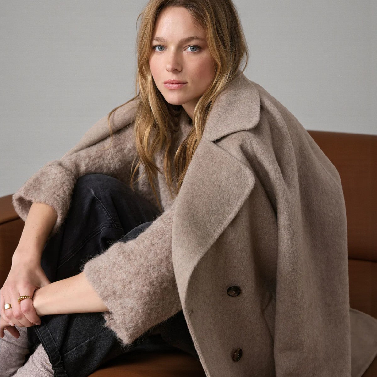 Astrid Long Trenchcoat