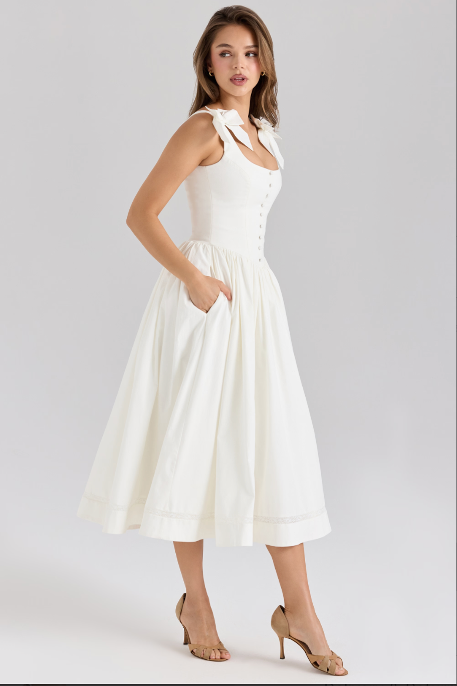 Mia Elegant Midi Dress